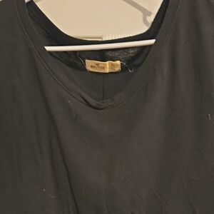 Hollister Classic Black V-Neck Tee